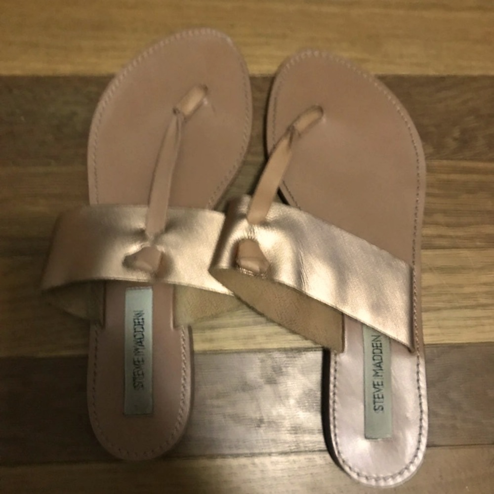 Steve Madden rose gold sandals